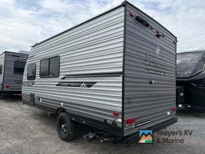 2026 Coachmen RV Catalina Summit Series 7 - Photo 4