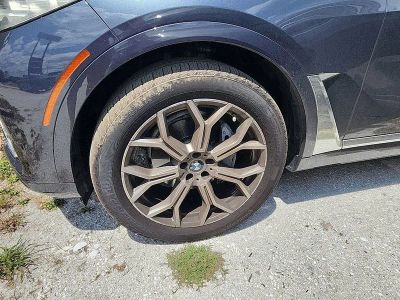 2021 BMW X7 — photo 7 view