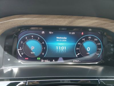 2025 Volkswagen Atlas — photo 14 view