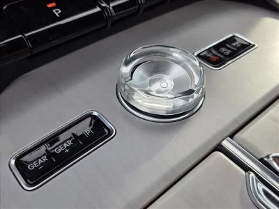 2025 Lincoln Navigator — detail view
