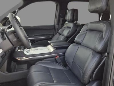 2025 Lincoln Navigator — rear three-quarter view