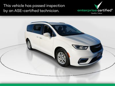 2021 Chrysler Pacifica - Photo 1