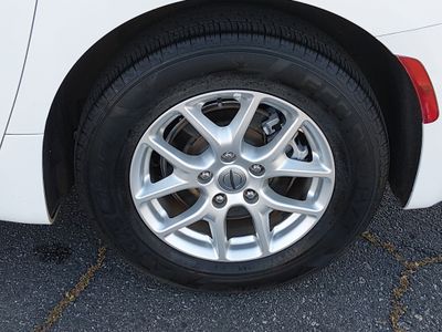 2021 Chrysler Pacifica - Photo 10