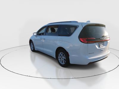 2021 Chrysler Pacifica - Photo 5