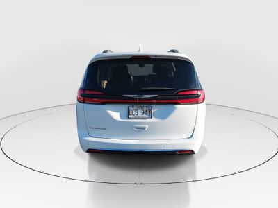 2021 Chrysler Pacifica - Photo 6