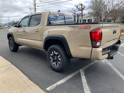 2019 Toyota Tacoma - Photo 6