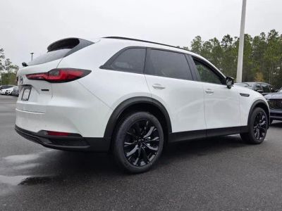 2026 Mazda CX-90 — photo 13 view