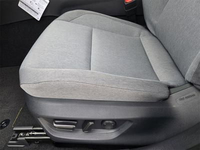 2026 Toyota Camry - Photo 16
