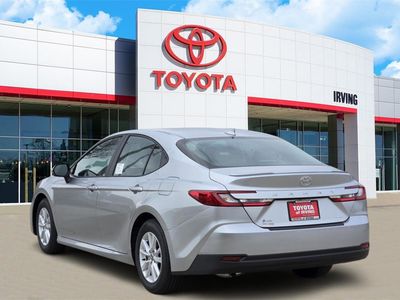 2026 Toyota Camry - Photo 3