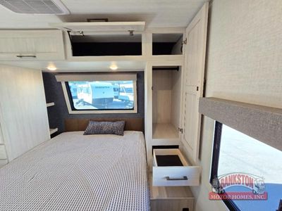 2026 Surveyor Legend 252RBLE - Photo 31