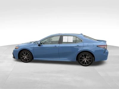 2024 Toyota Camry - Photo 3