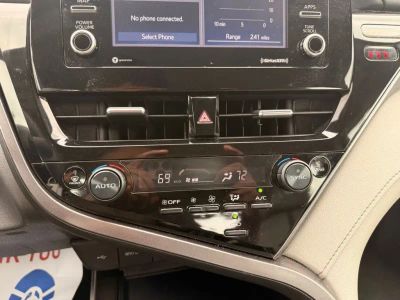 2024 Toyota Camry - Photo 18