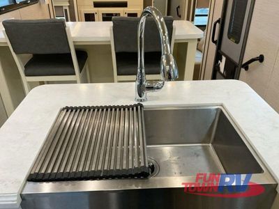 2021 VanLeigh RV Beacon - Photo 19