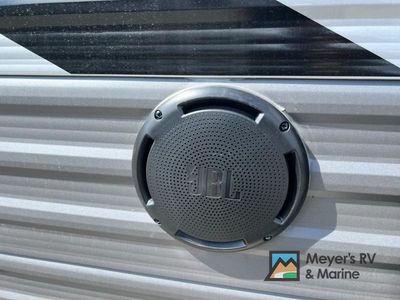 2026 Coachmen RV Catalina Legacy Edition - Photo 8