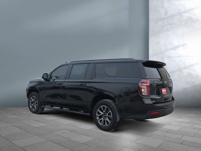 2024 Chevrolet Suburban - Photo 4