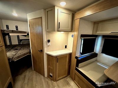 2026 Ember RV E-Series - Photo 12
