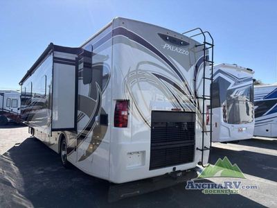 2016 Thor Motor Coach Palazzo - Photo 6