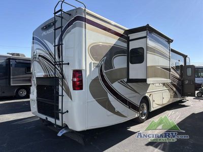2016 Thor Motor Coach Palazzo - Photo 3
