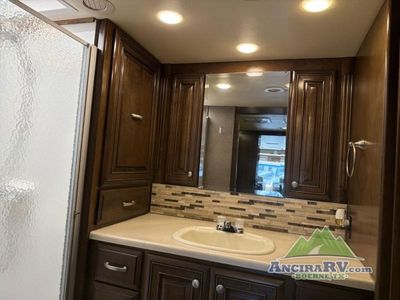2016 Thor Motor Coach Palazzo - Photo 21