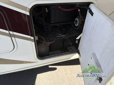 2016 Thor Motor Coach Palazzo - Photo 34