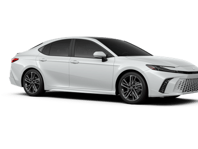2026 Toyota Camry — photo 16 view