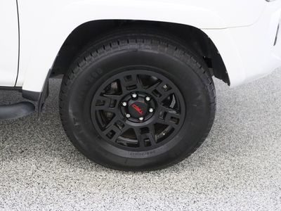 2023 Toyota 4Runner 4WD - Photo 5
