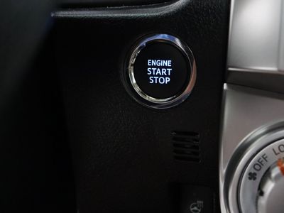 2023 Toyota 4Runner 4WD - Photo 18