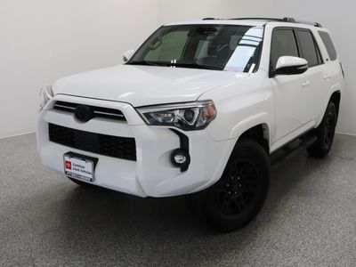 2023 Toyota 4Runner 4WD - Photo 2