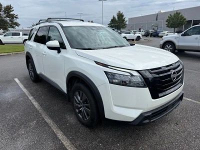 2023 Nissan Pathfinder - Photo 3