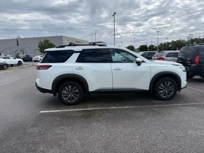 2023 Nissan Pathfinder - Photo 4