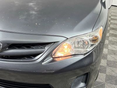 2011 Toyota Corolla — photo 9 view
