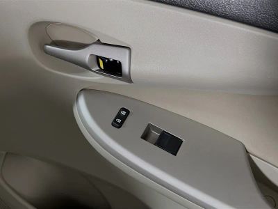 2011 Toyota Corolla — photo 26 view