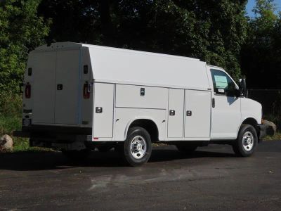 2025 Chevrolet Express 3500 — interior view