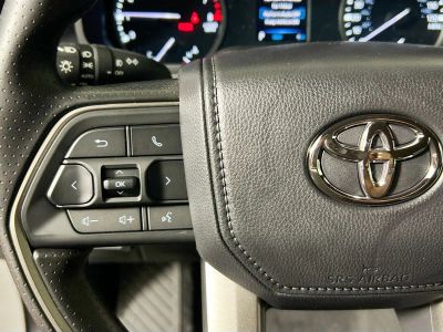 2026 Toyota Tundra 4WD — photo 15 view