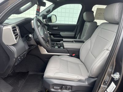 2026 Toyota Tundra — photo 10 view