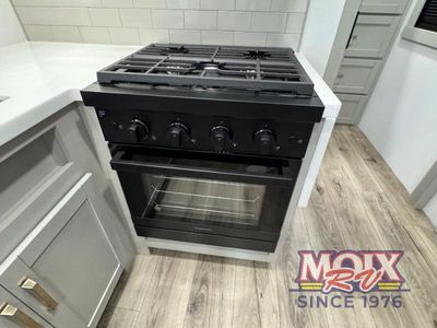 2026 Brinkley Model Z - Photo 40
