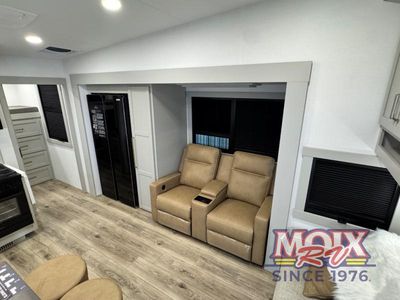 2026 Brinkley Model Z - Photo 28