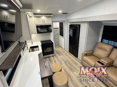 2026 Brinkley Model Z - Photo 29