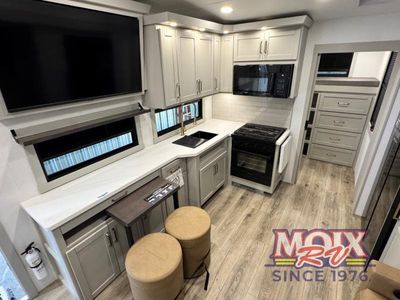 2026 Brinkley Model Z - Photo 30