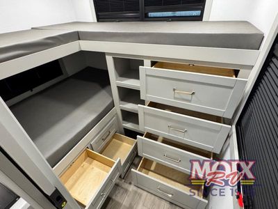 2026 Brinkley Model Z - Photo 48