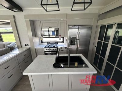 2026 Jayco North Point - Photo 15