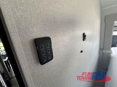 2026 Jayco North Point - Photo 31