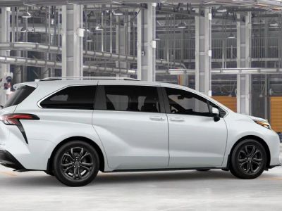 2026 Toyota Sienna - Photo 13