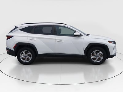 2024 Hyundai Tucson — photo 8 view