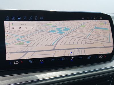 2025 Chevrolet Suburban - Photo 17