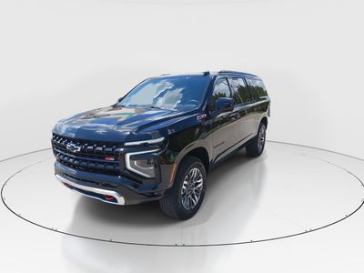 2025 Chevrolet Suburban - Photo 3
