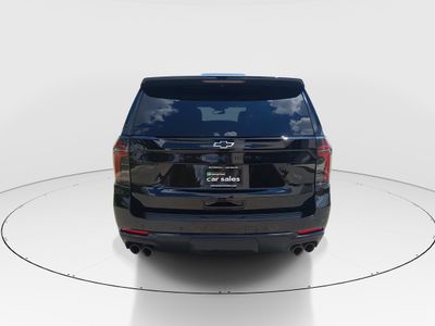 2025 Chevrolet Suburban - Photo 6