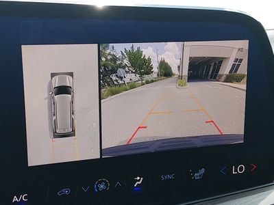 2025 Chevrolet Suburban - Photo 16