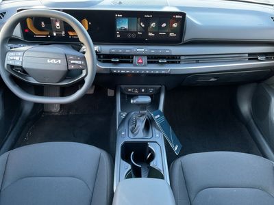 2026 Kia K4 - Photo 12