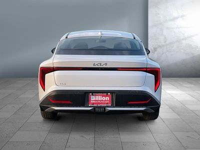 2026 Kia K4 - Photo 5